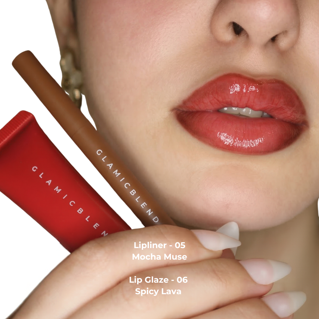 Lip Contour Stain 05 Mocha Muse con Lip Glaze Spicy Lava 06 sulle labbra