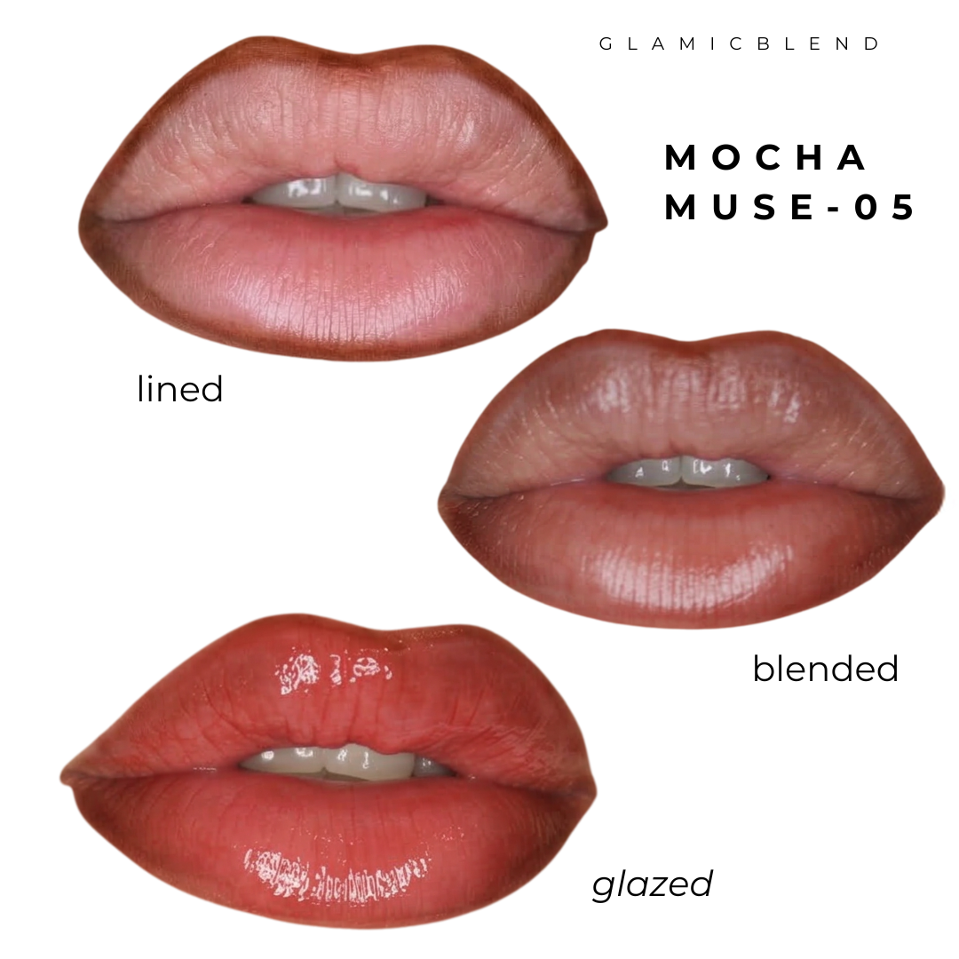 Lip Contour Stain 05 Mocha Muse: contorno, sfumatura e Lip Glaze